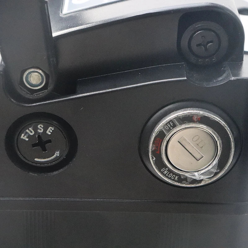 Silver Fish 36V/48V/60V 10Ah 20A lithium battery pack suitable for 1800W handheld folding two wheeled scooter battery+5A charger